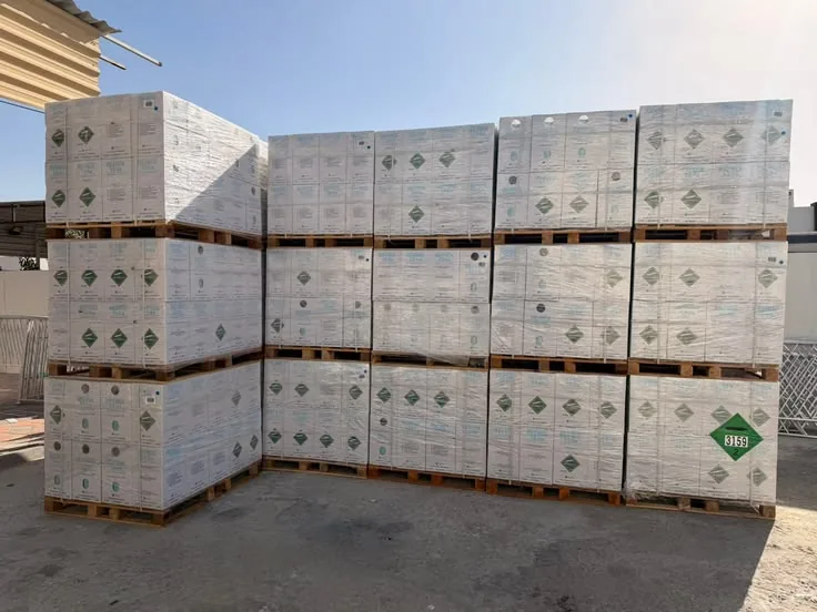 Huile Végétale en Gros : Formats, Vrac et Import vers l'Afrique 1 Stock de palettes d'huile en gros et produits FMCG avant expédition vers l'Afrique